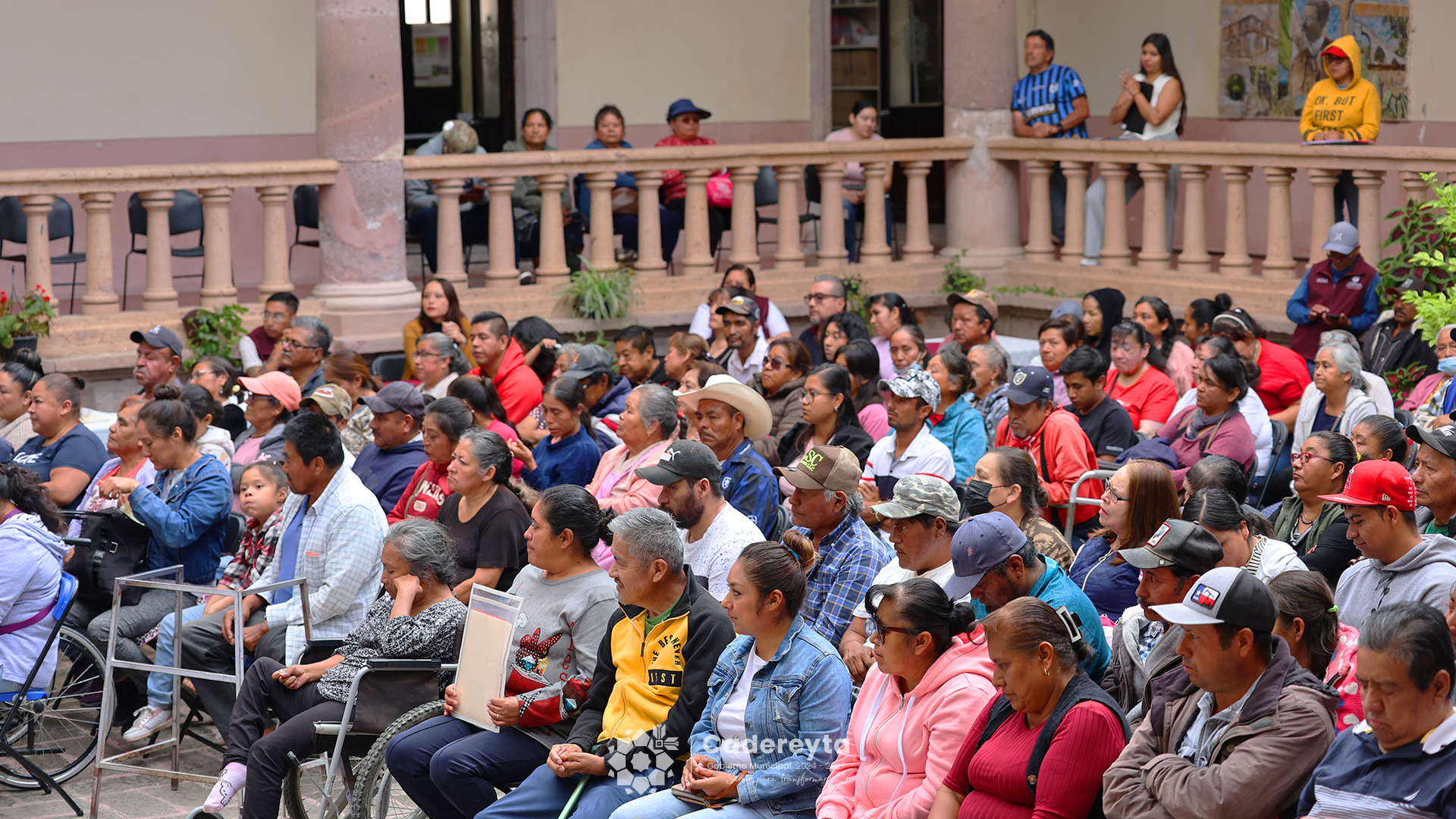 Cadereyta invierte 3.5 mdp en pensión a personas con discapacidad